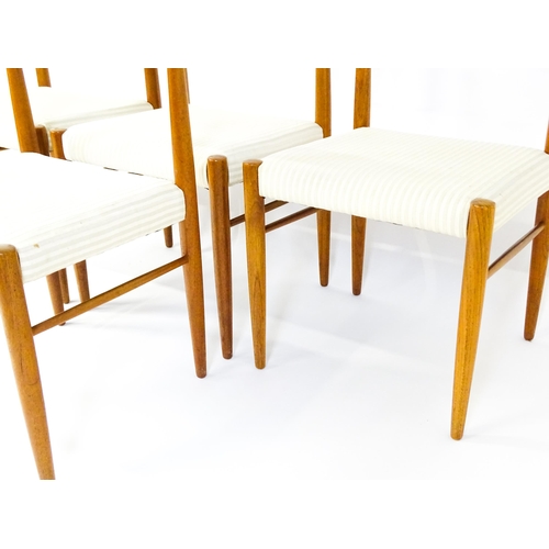 1758 - Vintage / Retro: A set of four Danish mid century dining chairs designed by H.W. Klein for Bramin. W... 