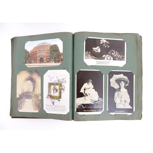 2142 - A 20thC postcard albums to include various topographical picture postcards to include Kenilworth, Ke... 