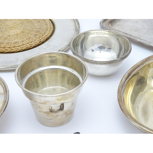 684 - A quantity of assorted silver plate to include entree dishes, trays, dish etc  including examples by... 