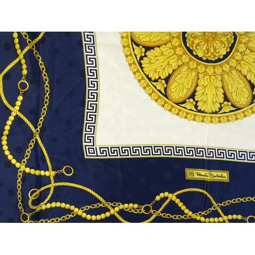 1092 - Vintage fashion / clothing: A Renato Balestra silk scarf, measuring 54 x 54