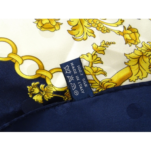 1092 - Vintage fashion / clothing: A Renato Balestra silk scarf, measuring 54 x 54