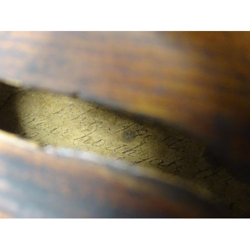 1290 - Musical instrument : a 19thC violin, bearing hand-written interior label ' John Betts - No 2 - Rear ... 