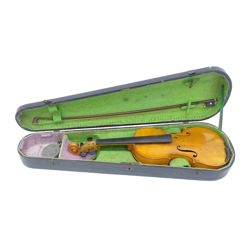 1291 - Musical Instrument : a 20thC violin , bearing interior label ' Sebastien Kloz - An 1700 ', together ... 