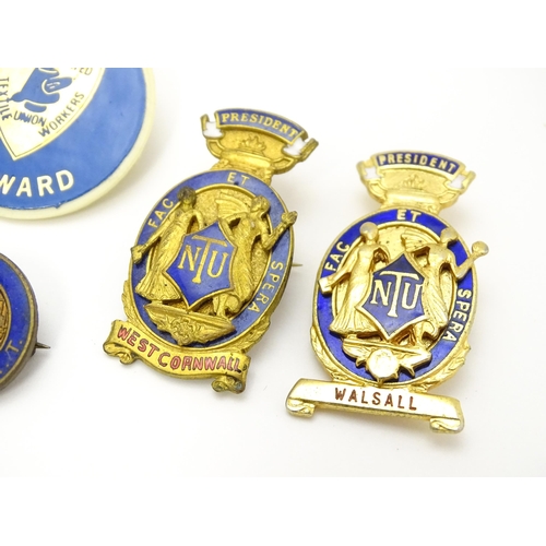 Trade Union Interest: a quantity of assorted badges, pins, etc. to ...