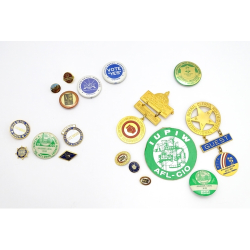 971 - Trade Union Interest: a quantity of assorted badges, pins, etc. to include a Retail Clerks Internati... 