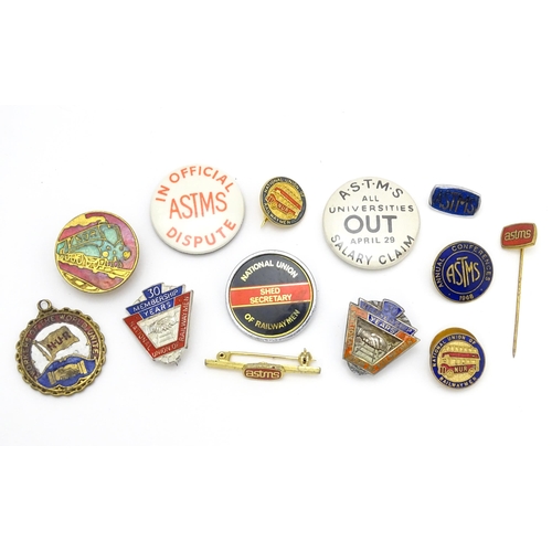 974 - Trade Union Interest: a quantity of assorted badges, pins, etc. to include a hallmarked silver Natio... 