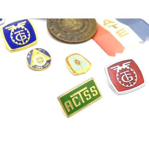 975 - Trade Union Interest: a quantity of assorted badges, pins, etc. to include three Transport & General... 