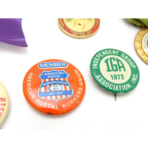 982 - Trade Union Interest: a quantity of assorted badges, pins, etc. to include convention delegates meda... 