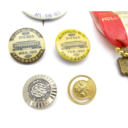 984 - Trade Union Interest: a quantity of assorted badges, pins, etc. to include United Steelworkers of Am... 