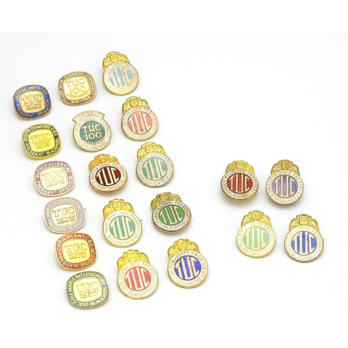 986 - Trade Union Interest: a quantity of assorted badges, comprising TUC Trades Union Congress 1959-1977 ... 