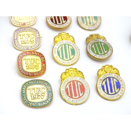 986 - Trade Union Interest: a quantity of assorted badges, comprising TUC Trades Union Congress 1959-1977 ... 