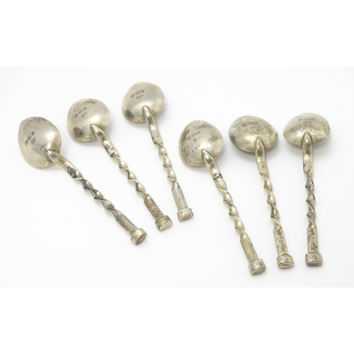 630 - A cased set of six silver teaspoons with twist decoration hallmarked Birmingham 1926, maker Robert P... 