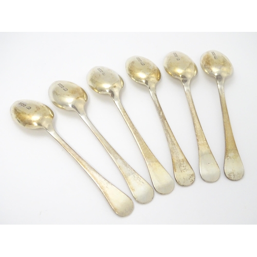 637 - A cased set of six silver teaspoons with sugar tongs en suite, hallmarked Birmingham 1905, maker Wil... 