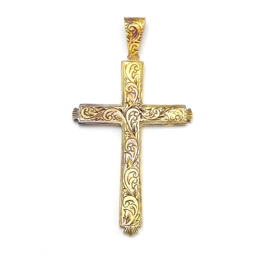 881 - A large silver gilt pendant cross, hallmarked Birmingham 1996, maker AMcC. Approx. 3 1/2