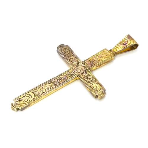 881 - A large silver gilt pendant cross, hallmarked Birmingham 1996, maker AMcC. Approx. 3 1/2