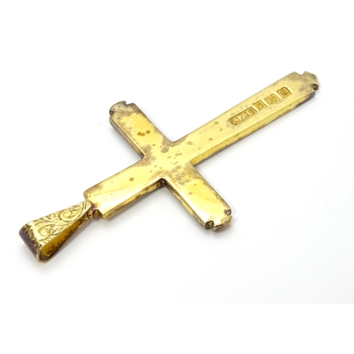 881 - A large silver gilt pendant cross, hallmarked Birmingham 1996, maker AMcC. Approx. 3 1/2