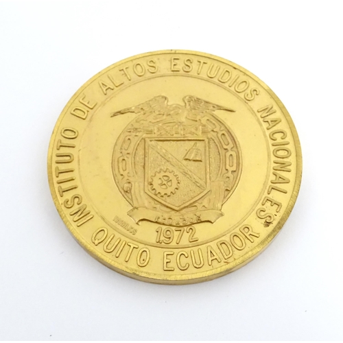 967 - Cased collectors coins for the Republic of Ecuador. The case titled Banco Central Del Ecuador 1927-1... 