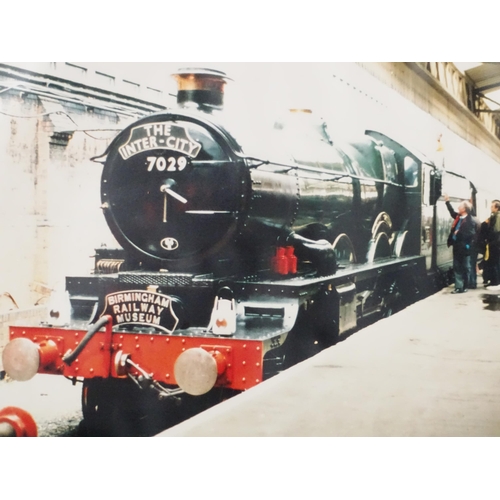 25 - Railway Interest: A quantity of 20thC photographic prints depicting train / locomotives to include s... 