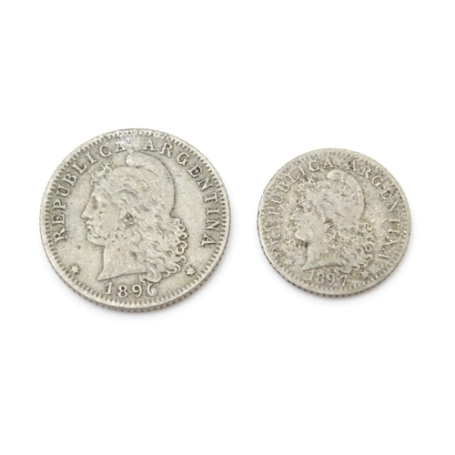 511 - Coins : A quantity of assorted 19thC and later Hispanic coins to include examples from Spain, Brazil... 