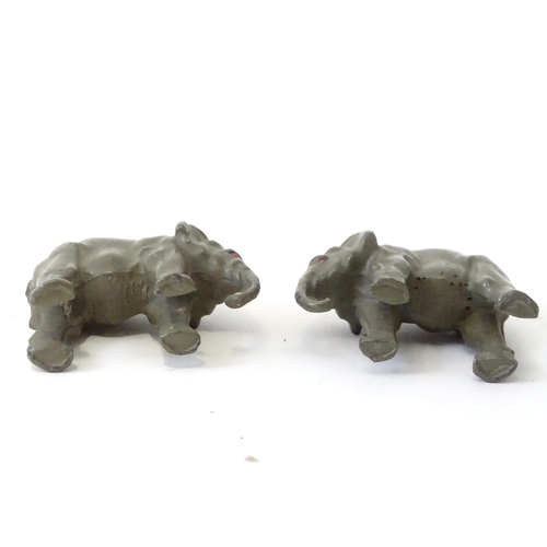 522 - Toys: A pair of Britains models of elephants. Approx 2