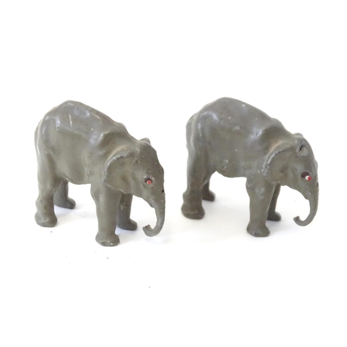 522 - Toys: A pair of Britains models of elephants. Approx 2