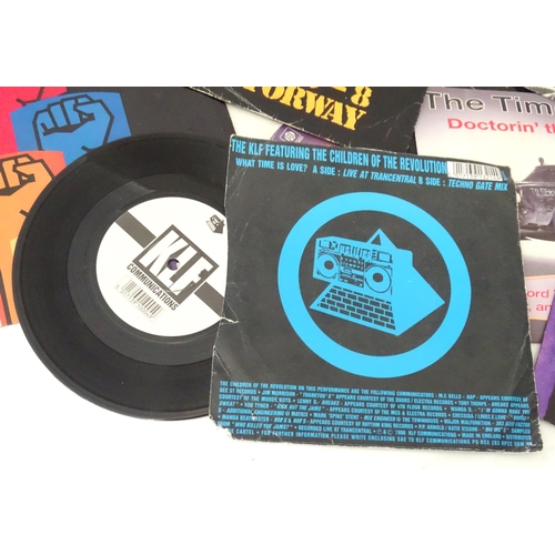 593 - A quantity of late 20thC 45rpm vinyl singles, including picture sleeve examples (the KLF, The Timelo... 