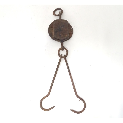 703 - An early 20thC Salter's Class III spring balance (hanging scales), with brass dial, loop and two hoo... 