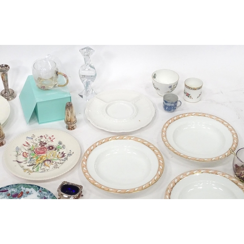 765 - A quantity of miscellaneous items to include Royal Staffordshire dishes in the Arcadia pattern, a Ro... 