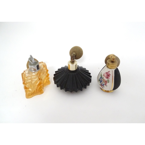 118 - Three assorted atomiser scent / perfume bottles (3)