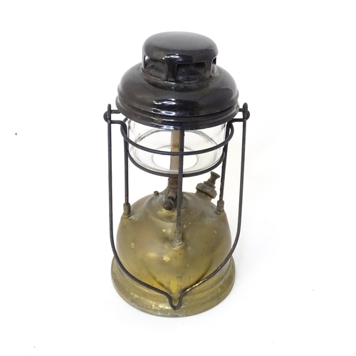 168 - A mid to late 20thC paraffin Tilley lamp, standing approx 13 1/4