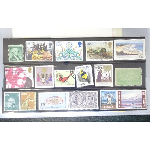 326 - Stamps / Postal History : A quantity of assorted First Day Covers from the 20th & 21stC to include H... 