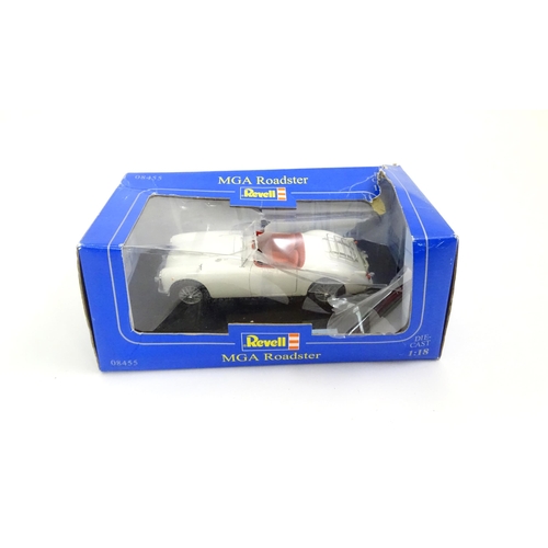 337 - A quantity of assorted die cast scale model vehicles to include Corgi The Aviation Archive Gloster M... 