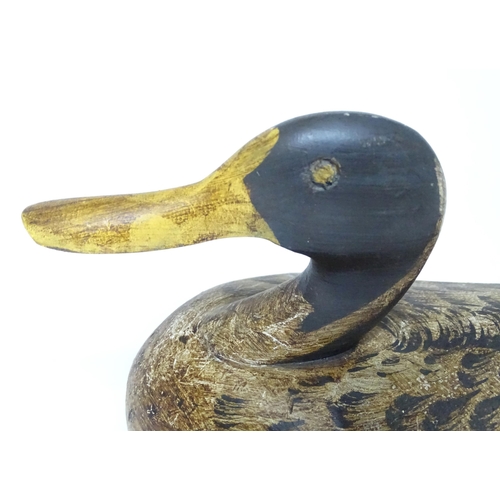 370 - A hand carved and painted duck decoy, approx 12 3/4