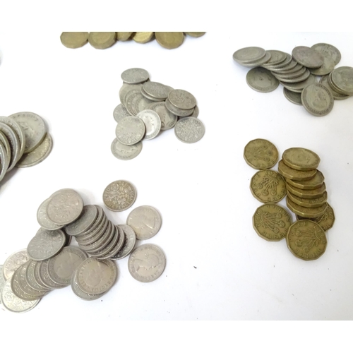 485 - A quantity of British 19thC & 20thC coinage, to include pennies, half pennies, decimal sets, half cr... 