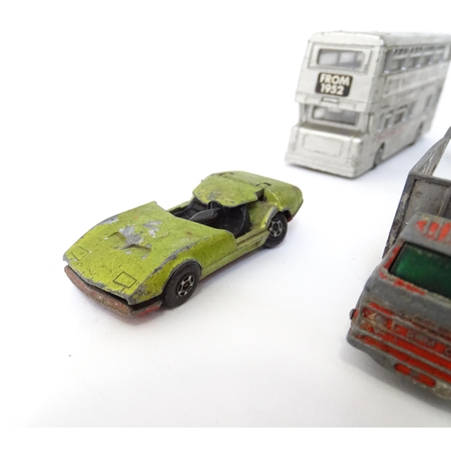 497 - Toys: A quantity of die cast scale model vehicles to include a Lesney Matchbox Merryweather Fire Eng... 