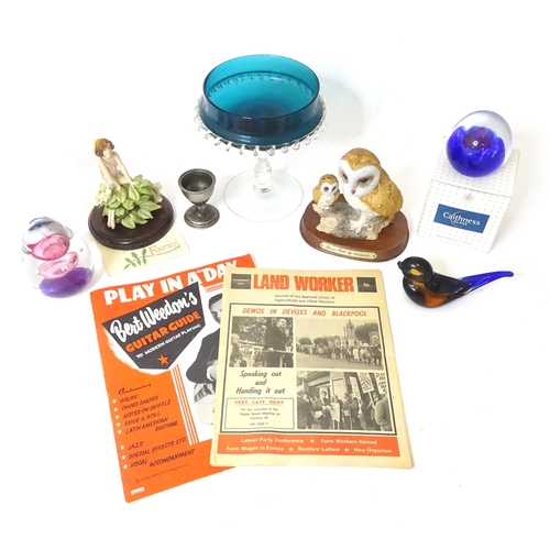 675 - A quantity of assorted items to include glassware, paperweights by Caithness etc. a Danbury Mint Jas... 