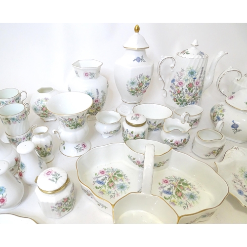 679 - A quantity of Aynsley tea wares in the Wild Tudor pattern to include tea pot, hot water pot, cups, s... 