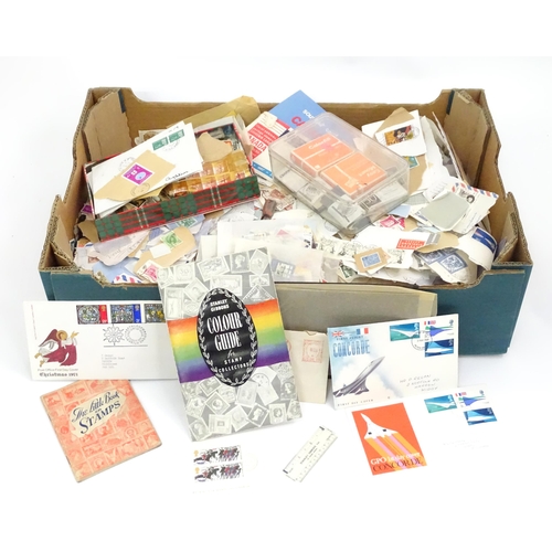 272 - Stamps / Postal History : A quantity of assorted stamps and first day covers, to include British, Co... 