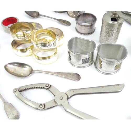 470 - A quantity of assorted silver plated wares to include toast rack, tankard, flatware, napkin rings et... 