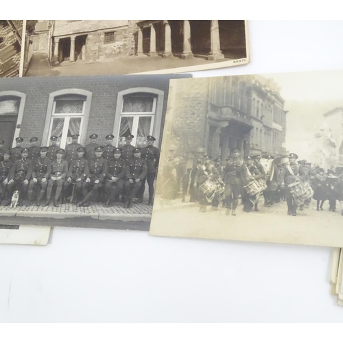 479 - A quantity of assorted early to mid 20thC sepia postcards, topographical subjects, locations to incl... 