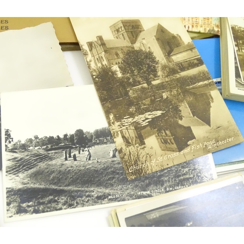 479 - A quantity of assorted early to mid 20thC sepia postcards, topographical subjects, locations to incl... 