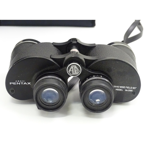 722 - Two cased pairs of binoculars, comprising PentaVision 10x50WA and Asahi Pentax 566 8x40WA (2)