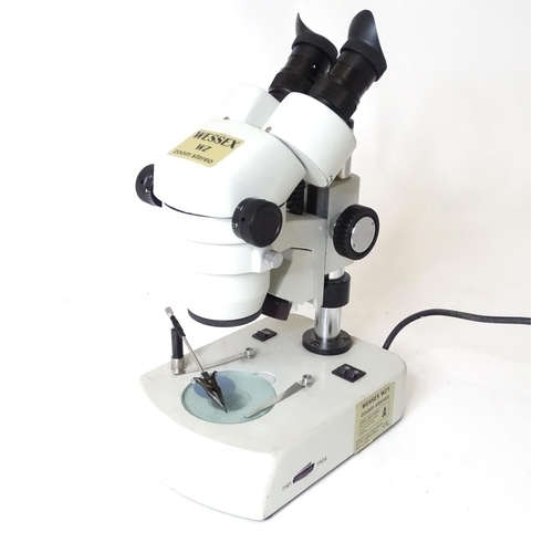 303 - Clock / Watchmakers / Repairers Interest : a Wessex WZ jewellers professional electronic microscope,... 