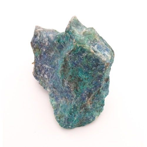 423 - Natural History / Geology Interest: A hardstone specimen geode. Possibly Chrysocolla. Approx. 4 1/4