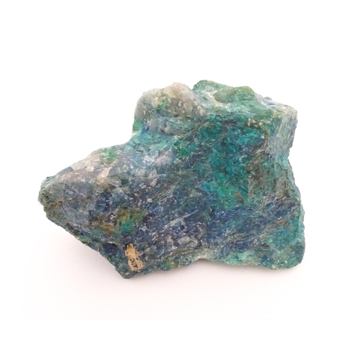 423 - Natural History / Geology Interest: A hardstone specimen geode. Possibly Chrysocolla. Approx. 4 1/4