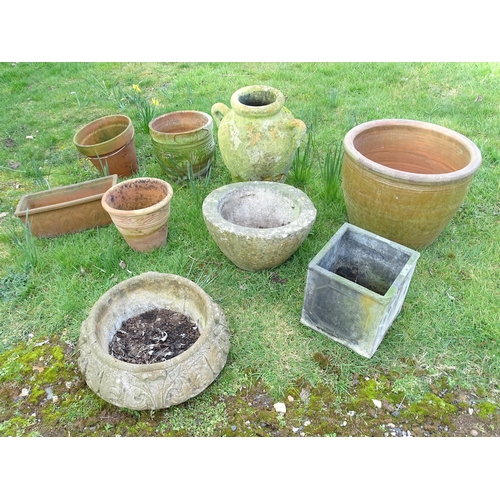 926 - A quantity of assorted planters and plant pots, comprising six terracotta examples together with thr... 