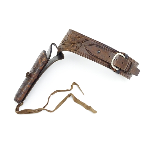 934 - Militaria: a western pistol belt / bandolier with holster and provision for 11 bullets, the leather ... 