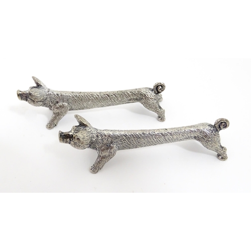 1163 - Three pairs of 20thC silver plate novelty knife rests modelled as hares, foxes and boars. Approx. 3 ... 