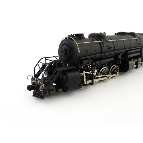 964A - Toys - Model Train / Railway Interest : Two scale model Rivarossi HO gauge locomotives comprising Un... 