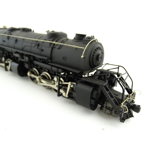 964A - Toys - Model Train / Railway Interest : Two scale model Rivarossi HO gauge locomotives comprising Un... 